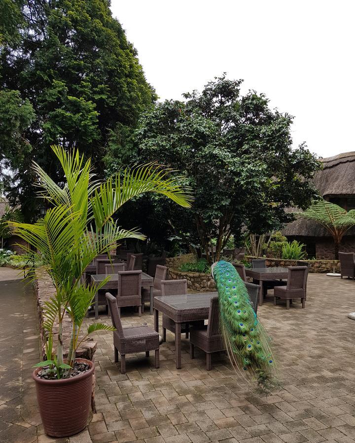 Chantecler Hotel Botha's Hill Esterno foto